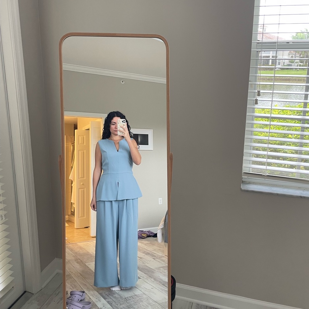 bcbgmaxazria top and pant set